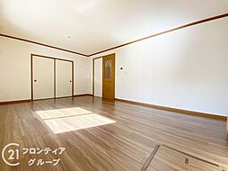 居間