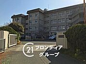 明石市立谷八木小学校 徒歩7分。 620m