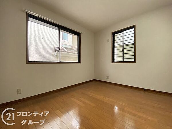 寝室を拡大表示