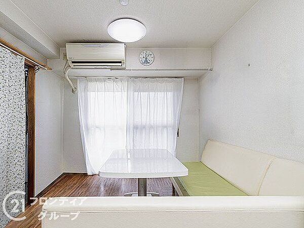 リビング/ダイニングを拡大表示