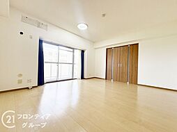 アバンドーネ西神春日台6号棟 4LDKの写真