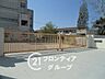 周辺：明石市立人丸小学校 徒歩8分。 590m