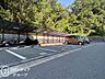 駐車場：はじめてのご相談でも、経験豊富なスタッフが丁寧にお話を伺います。住まいのことで気になることがあれば、いつでもお声がけください