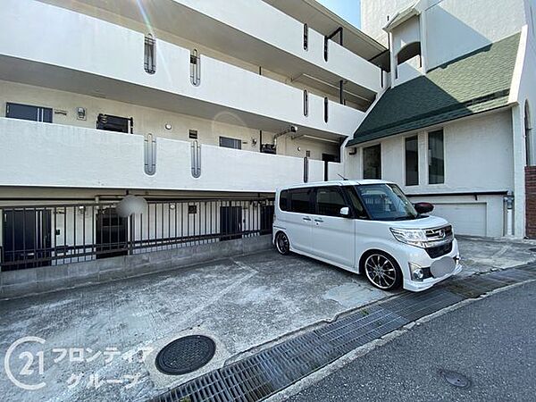駐車場を拡大表示