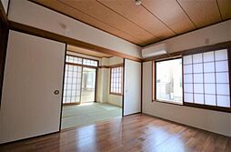 居間
