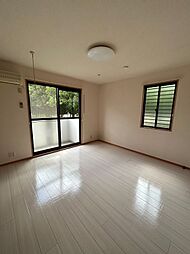 コスミオン 1階1Kのリビング/ダイニング