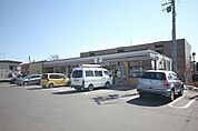 セブンイレブンさいたま中川店 337m