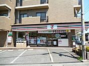 セブンイレブンさいたま日進駅東店 589m