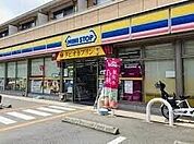 ミニストップ鉄道博物館前店 1071m