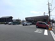 セブンイレブンさいたま上小町店 381m