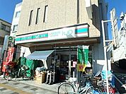 ローソンストア100浦和東高砂町店 99m
