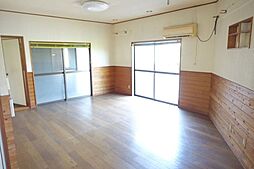 居間