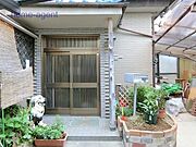 バス停徒歩4分で通勤通学に便利です。