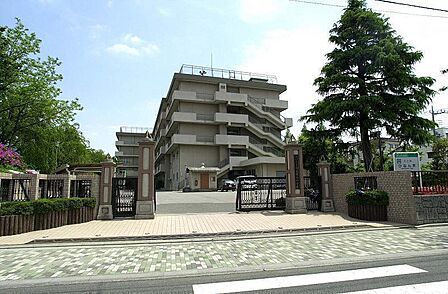 原山中学校