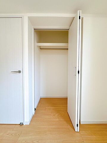 室内 イトーピア徳川町マンション〜フルリノベ×駅チカ×角住戸〜 4階/401