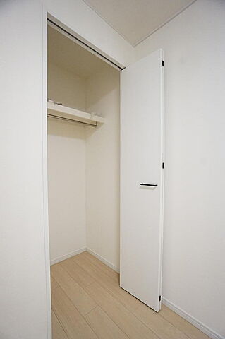 収納 幸心東住宅A棟〜フルリノベ×敷地内P×広々LDK×ペット飼育可〜 5階/103