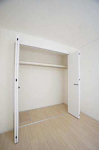 収納 幸心東住宅A棟〜フルリノベ×敷地内P×広々LDK×ペット飼育可〜 5階/103