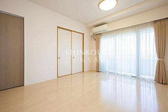 リビング/ダイニング サーパス三輪弐番館 5階/-