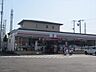 周辺：セブンイレブン柏高柳駅西店（800m）