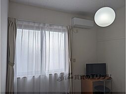 JR東海道・山陽本線 南彦根駅 徒歩16分の賃貸アパート 2階1Kのリビング/ダイニング