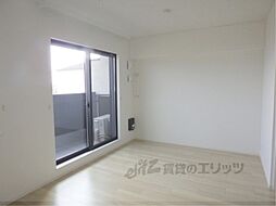 ラクーン守山 206 2階1LDKのリビング/ダイニング