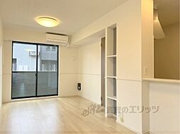 アイプレイス彦根II 1階1LDKのリビング/ダイニング