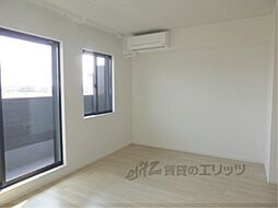 ラクーン守山 205 2階1LDKのリビング/ダイニング