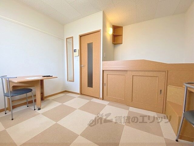 室内