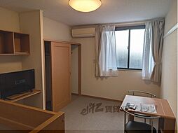 レオパレスメープルラック 2階1Kのリビング/ダイニング