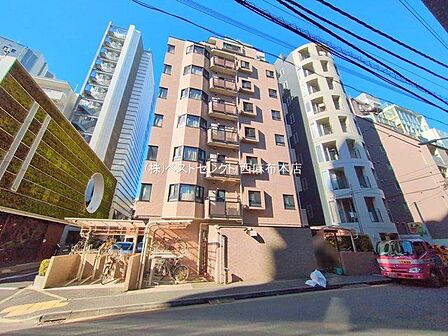 ＊都営大江戸線・東京メトロ南北線『麻布十番』駅まで徒歩3分の立地＊