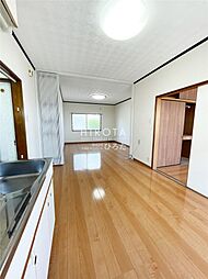 居間