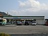 周辺：ファミリーマート／若松鴨生田店 (562m)