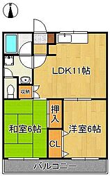 ロイヤルシャトー片山 2階