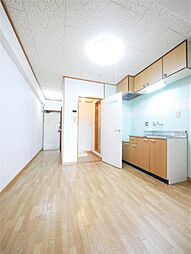 居間