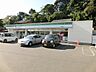 周辺：ファミリーマート／八幡本城東店 (196m)