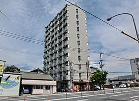 陣山ハイマート  ｜ 福岡県北九州市八幡西区陣山1丁目（賃貸マンション1R・8階・25.00㎡） その1