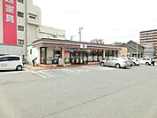 セブンイレブン(1、200m)