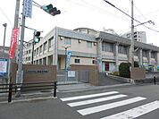 熊西中学校(1、520m)
