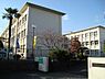 周辺：則松小学校(910m)