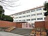 周辺：八枝小学校(800m)