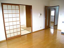 居間