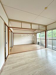 居間