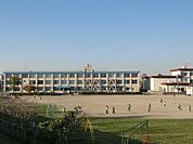 中間市立中間小学校(1、280m)