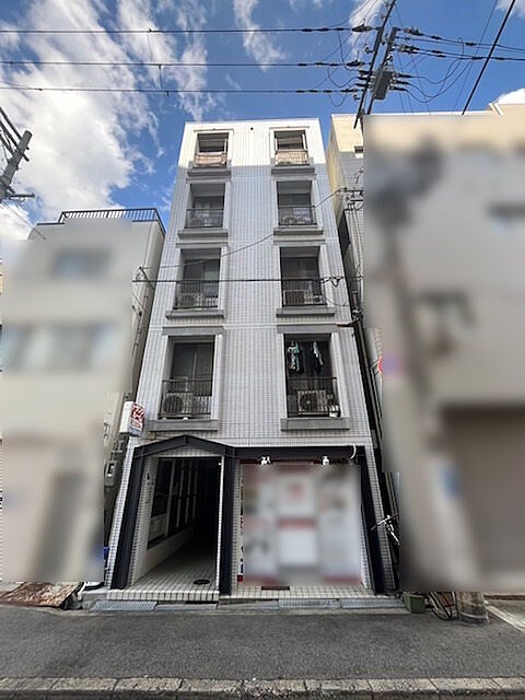 2 / 10