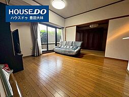 居間