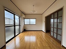 シルキーホワイト残堀 101 1階2DKの室内