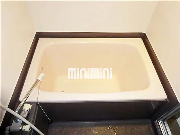 画像22:シンプルなお風呂。