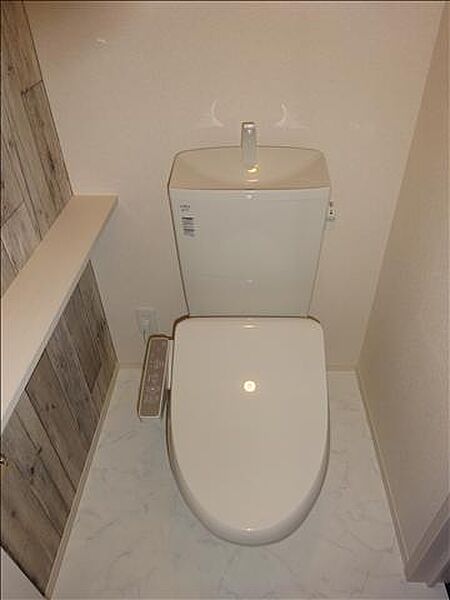 画像22:清潔感あるトイレです。