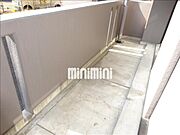 洗濯物たくさん干せます。