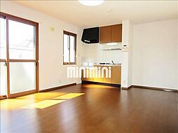 ファミール南山Ｂ